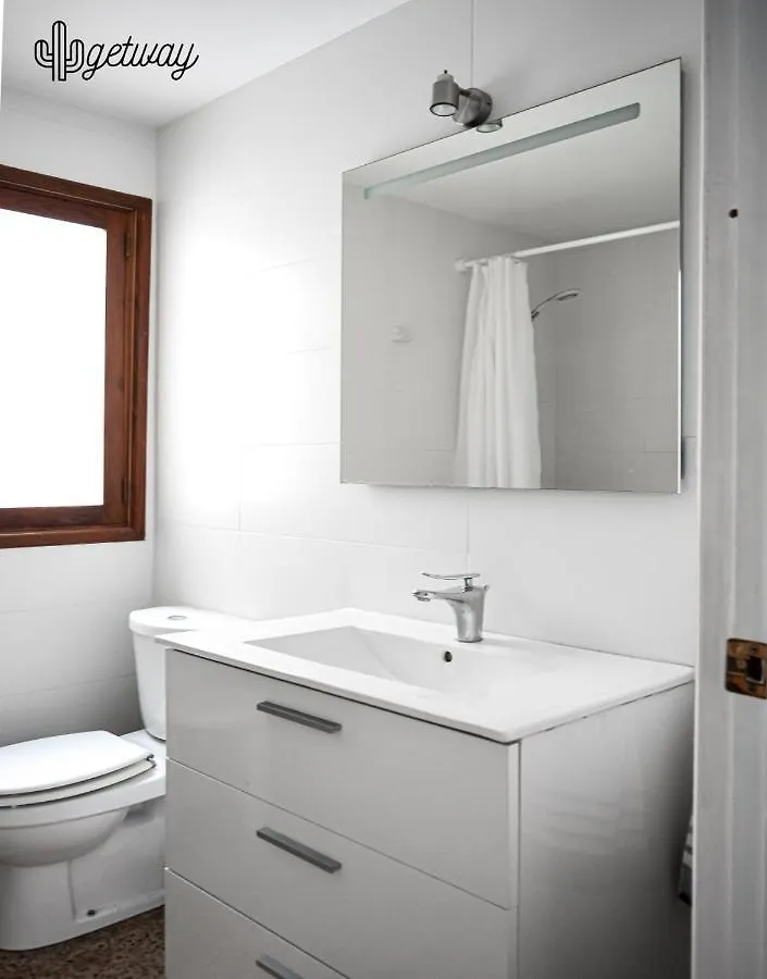 Corralejo Getaway Central Town Apartment